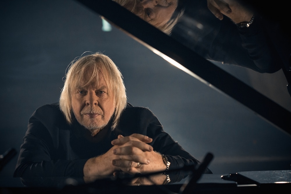 Rick Wakeman's still hitting the high notes